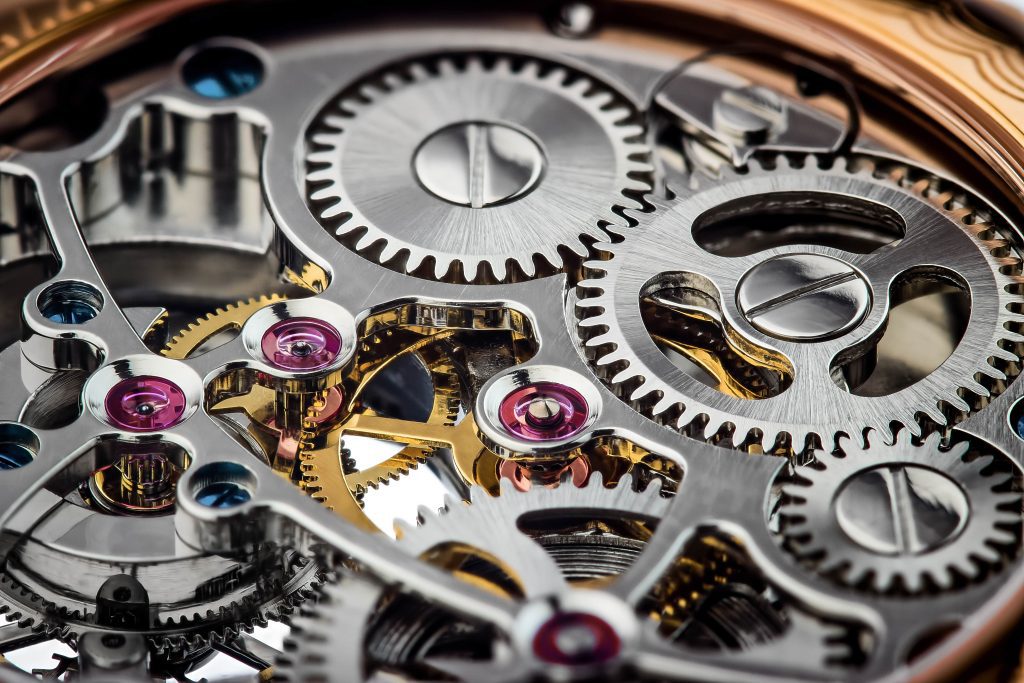 nettoyage de précision dans l'horlogerie